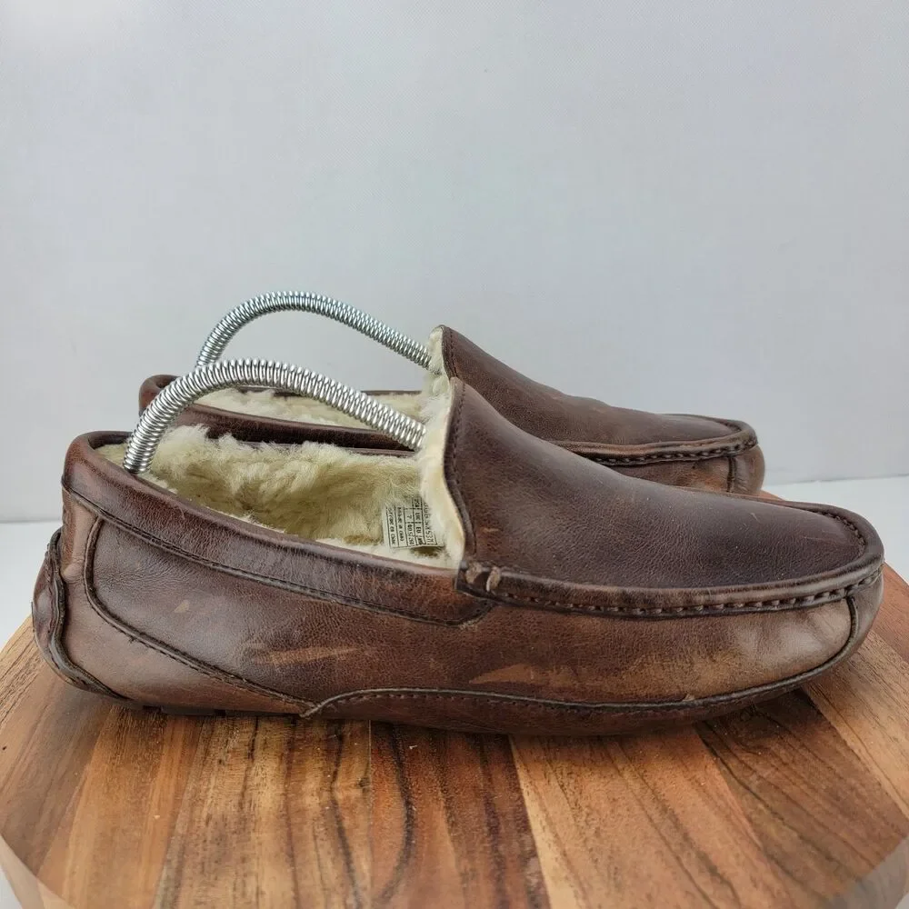 UGG Mens Size 8 Ascot Brown Leather Sheepskin Lined Loafers Slippers 5379
